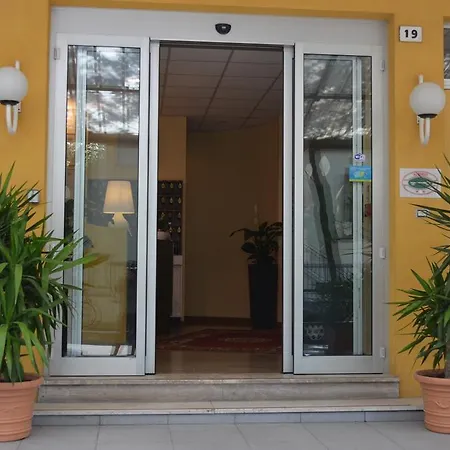 Capitol Hotel Pésaro