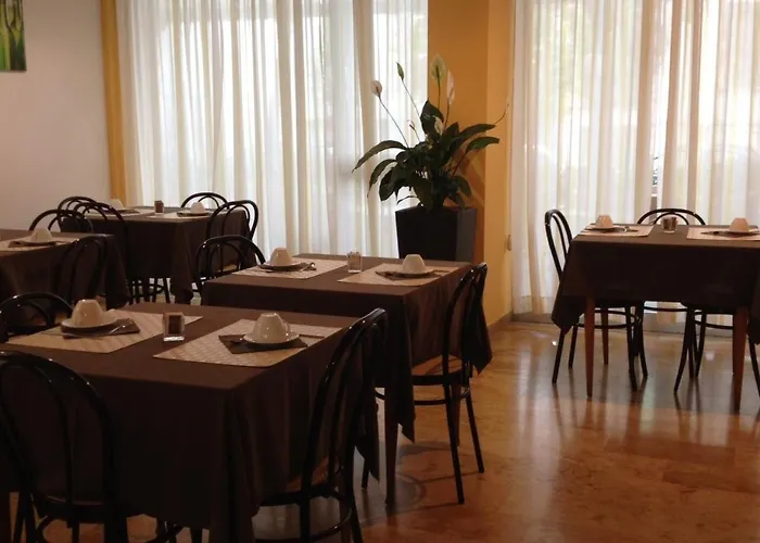 Capitol 2* 佩萨罗